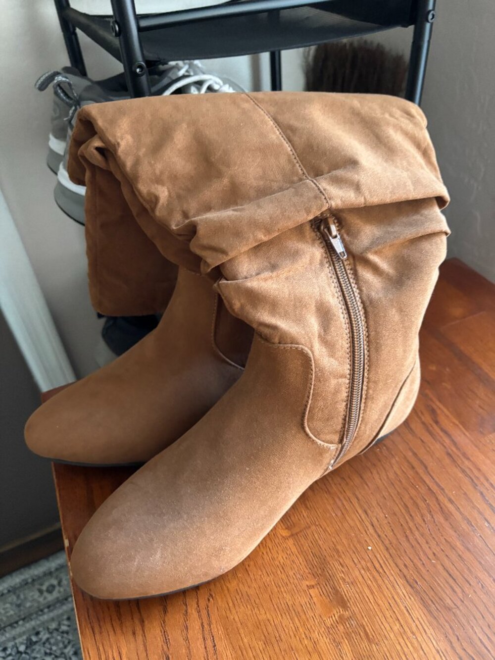 SO Dill Cognac Slouchy Knee-High Boots Size 9 *NEW
